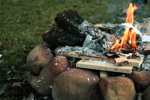 can you burn plywood in a fire pit?